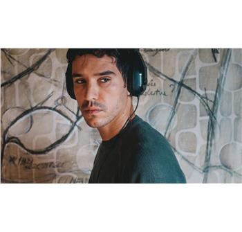 copyright: Lucky Dogs