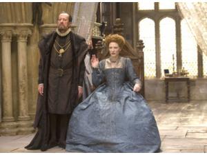 Elizabeth med sin tro rådgiver Walsingham, spillet af den altid gode Geoffrey Rush