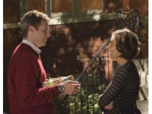 Harold (Will Ferrell) og Ana (dejlige Maggie Gyllenhaal) i en af de mange lune og varme øjeblikke der er i filmen.
