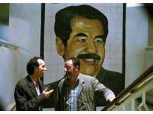 jean reno, Roberto Benigni og en falmet Saddam Hussein!