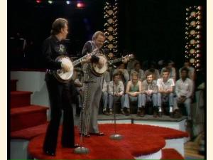 Roy Clark giver den hele armen på banjoen...